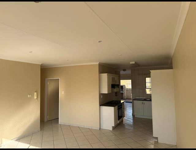 2 BEDROOM APARTMENT FOR SALE IN KENLEAF